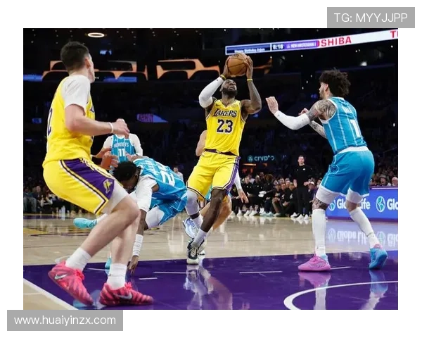 湖人替补双星逆袭成宝藏震撼全场